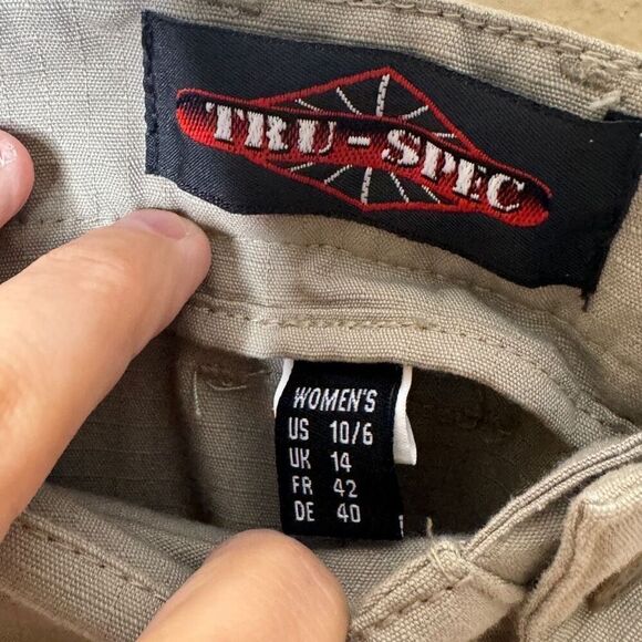 Tru-Spec Shorts Women's 10 Khaki Cargo Utility Pockets Outdoors Tactical Ranger - Picture 3 of 10